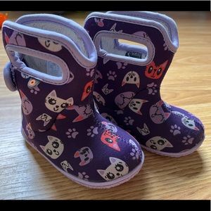 Infant Size 5 Bogs